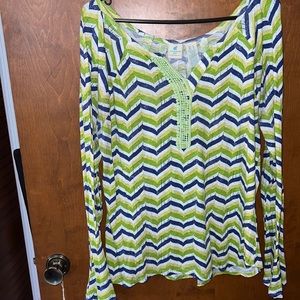 Long sleeve tunic style top